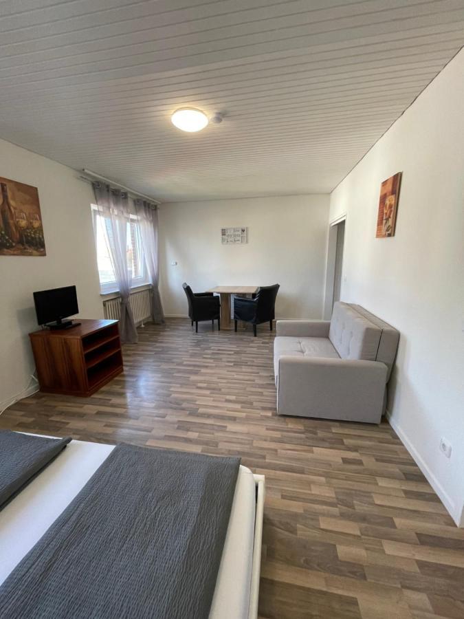 Hotel Restaurant Lenhsen Elmpt Екстер'єр фото